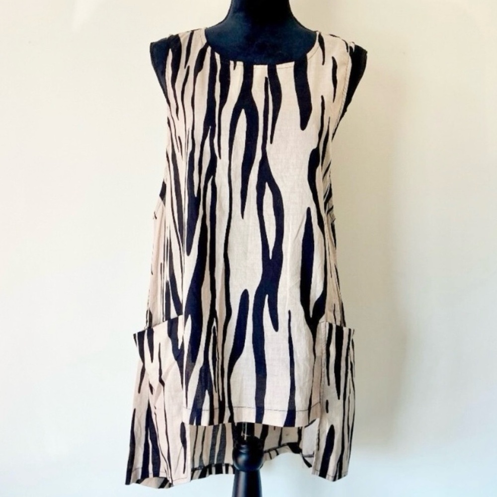 Compli K Women's Cotton Animal Print Sleeveless Top Hi-Low Hem Size Medium